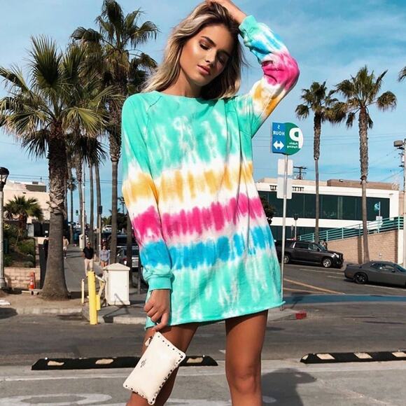A069◾ Lovers + Friends Tie Dye Crewneck Sweatshirt Tunic - Picture 3 of 5